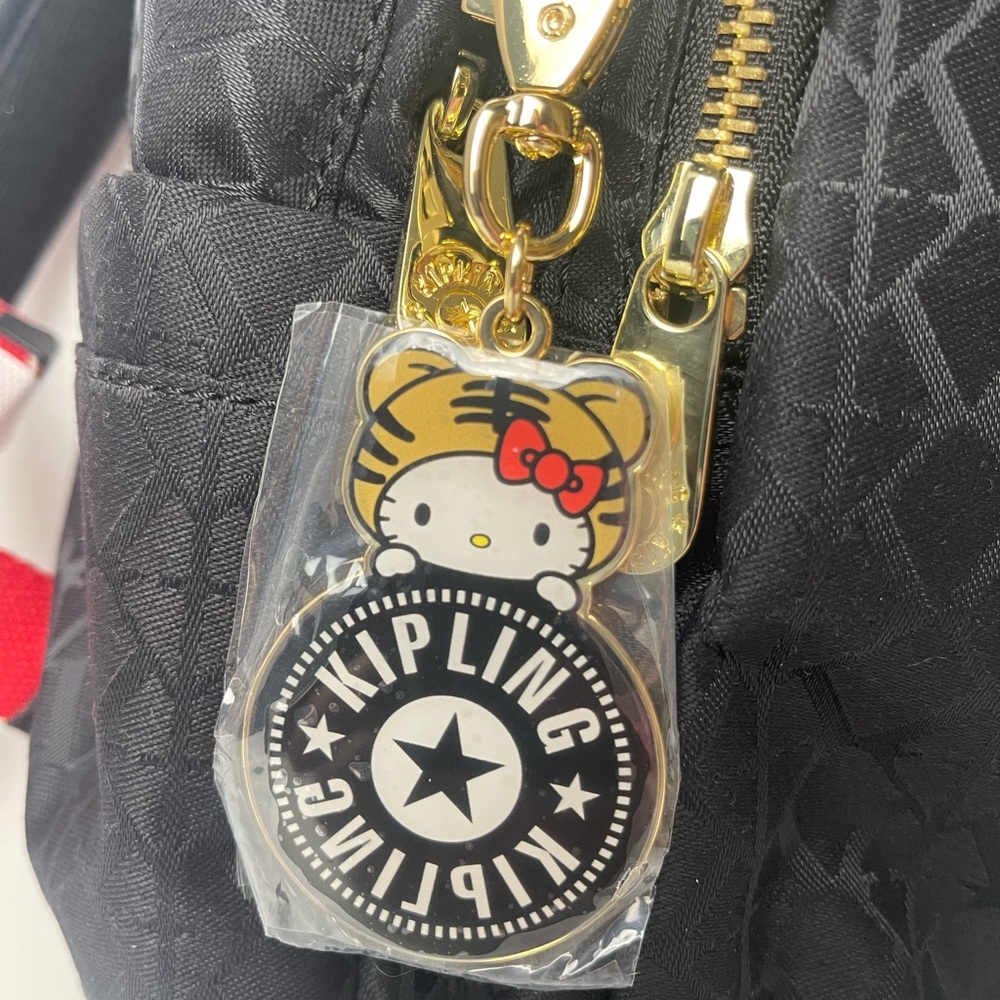HELLO KITTY x KIPLING Year of the Tiger Delia Mini Backpack - Picture 8 of 8